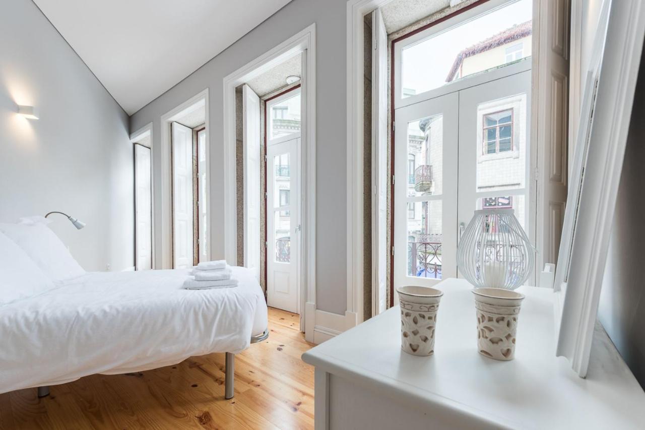 Lovelystay - Porto Windows With Ac By Central Station Exteriör bild