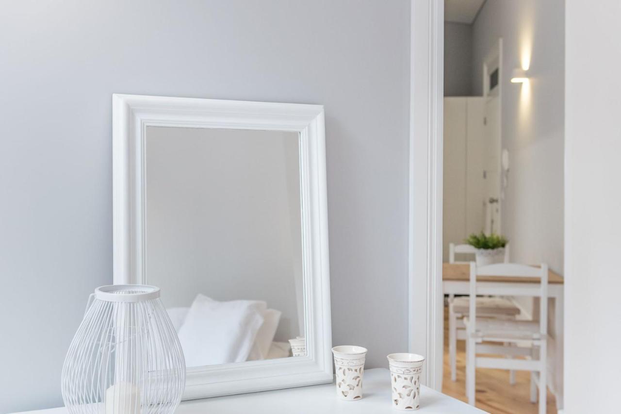 Lovelystay - Porto Windows With Ac By Central Station Exteriör bild